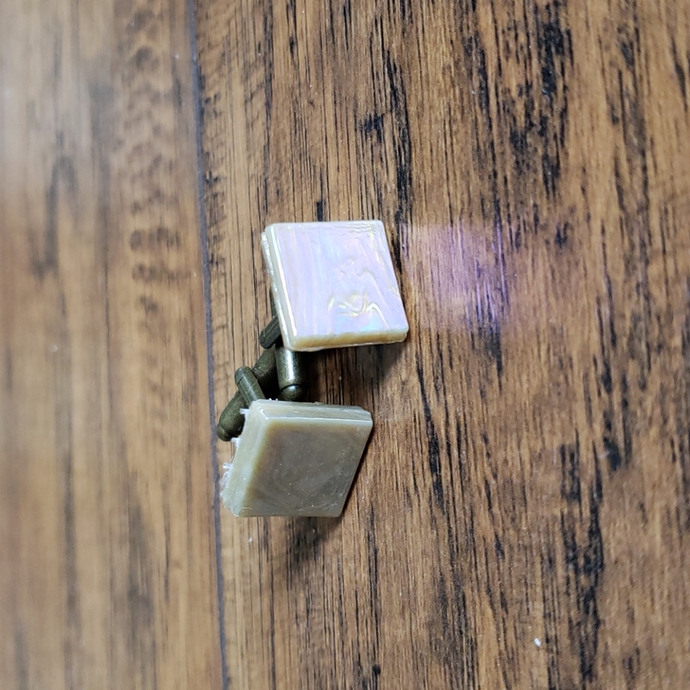 Tile cuff links